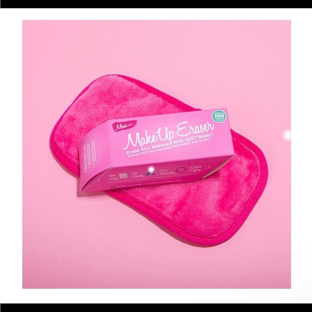 NWT Makeup Eraser: Original Pink Makeup Remover Towel Mini - Picture 2 of 8